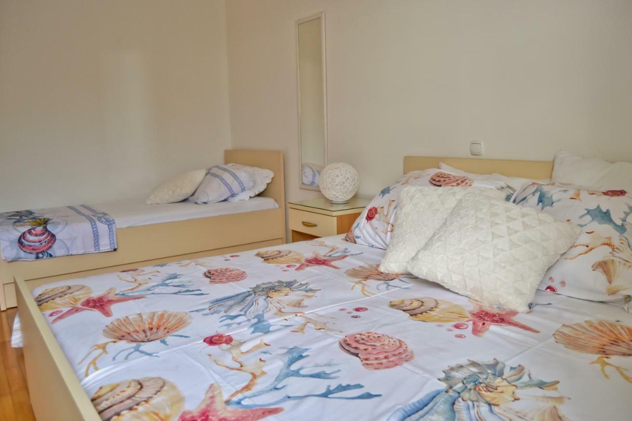 Apartman Mime Stanici Buitenkant foto